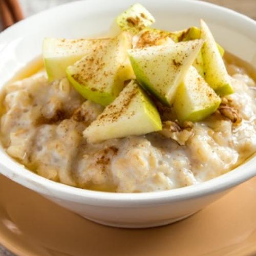 Porridge With Walnuts, Apples, Raisins, and Cinnamon